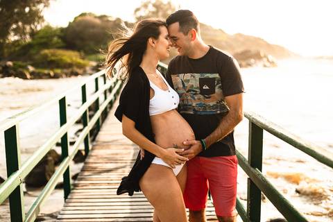 ensaio_gestante_florianopolis_praia_da_armacao_mayara_marina_raisamello'