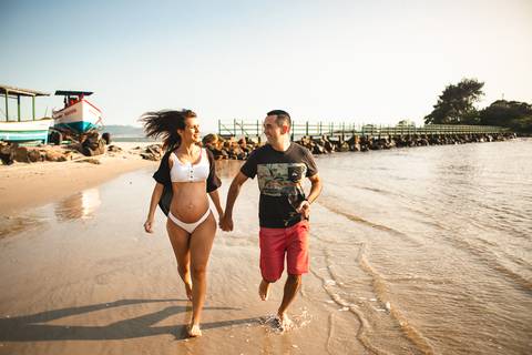 ensaio_gestante_florianopolis_praia_da_armacao_mayara_marina_raisamello'