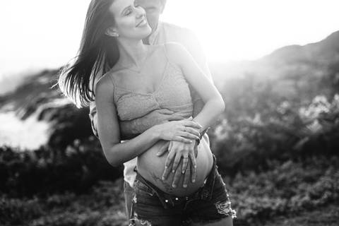 ensaio_gestante_florianopolis_praia_da_armacao_mayara_marina_raisamello'