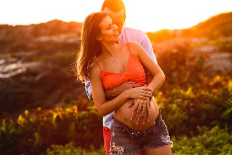 ensaio_gestante_florianopolis_praia_da_armacao_mayara_marina_raisamello'