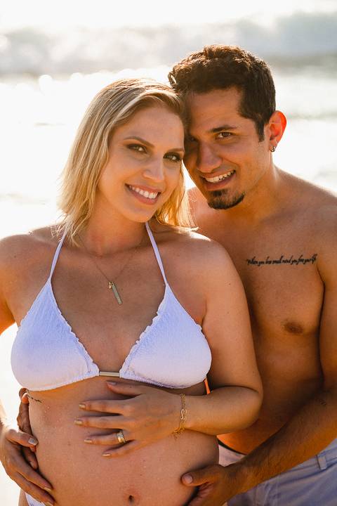ensaio_gestante_florianopolis_amanhecer_praia_mole_amanda_isaac_raisamello'