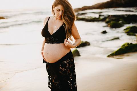 ensaio_gestante_florianopolis_praia_do_santinho_hellen_lorenzo_raisamello'