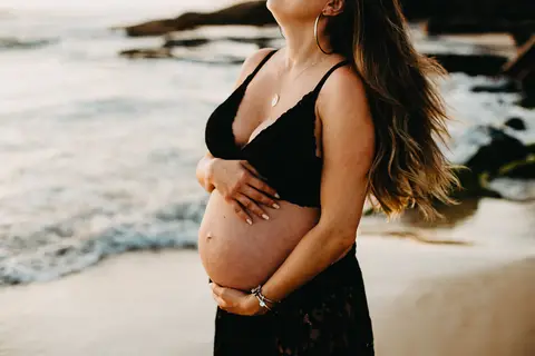 ensaio_gestante_florianopolis_praia_do_santinho_hellen_lorenzo_raisamello'