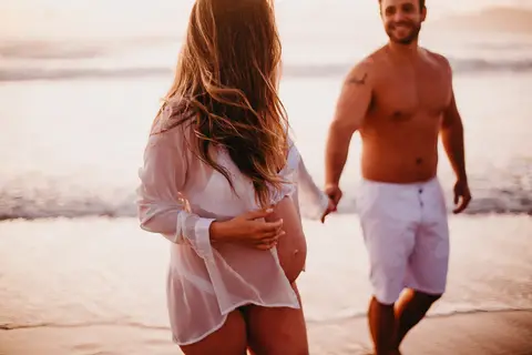 ensaio_gestante_florianopolis_praia_do_santinho_hellen_lorenzo_raisamello'