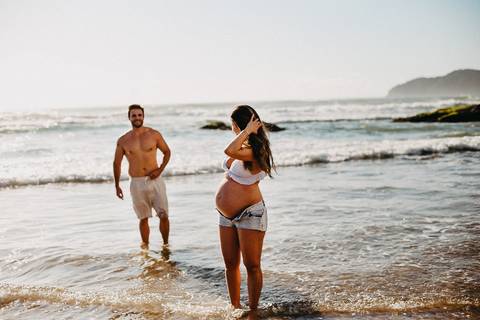 ensaio_gestante_florianopolis_praia_do_santinho_hellen_lorenzo_raisamello'