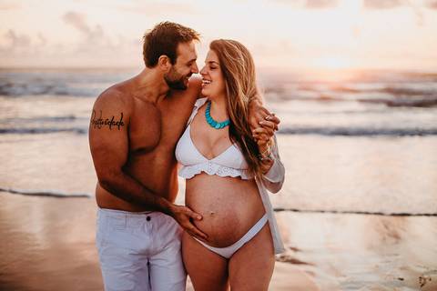 ensaio_gestante_florianopolis_praia_do_santinho_hellen_lorenzo_raisamello'