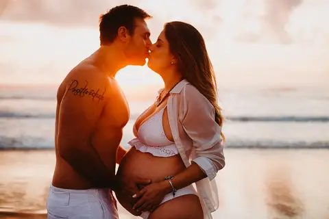 ensaio_gestante_florianopolis_praia_do_santinho_hellen_lorenzo_raisamello'