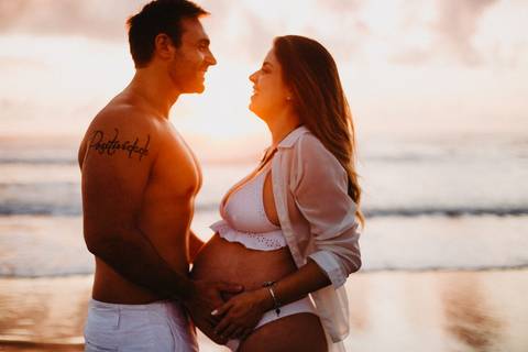 ensaio_gestante_florianopolis_praia_do_santinho_hellen_lorenzo_raisamello'