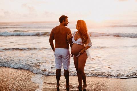 ensaio_gestante_florianopolis_praia_do_santinho_hellen_lorenzo_raisamello'