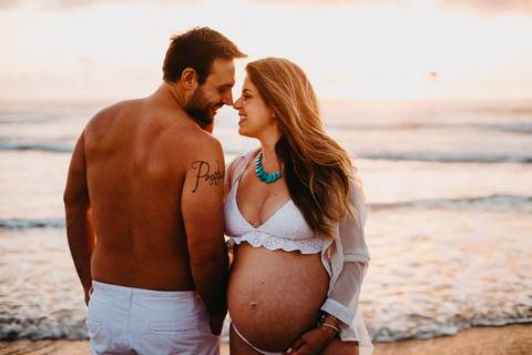 ensaio_gestante_florianopolis_praia_do_santinho_hellen_lorenzo_raisamello'