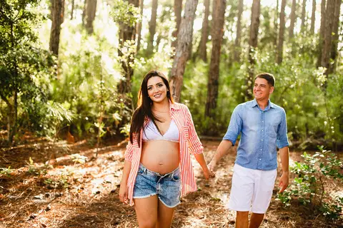 ensaio_gestante_florianopolis_praia_mole_kariny_pedro_raisamello'