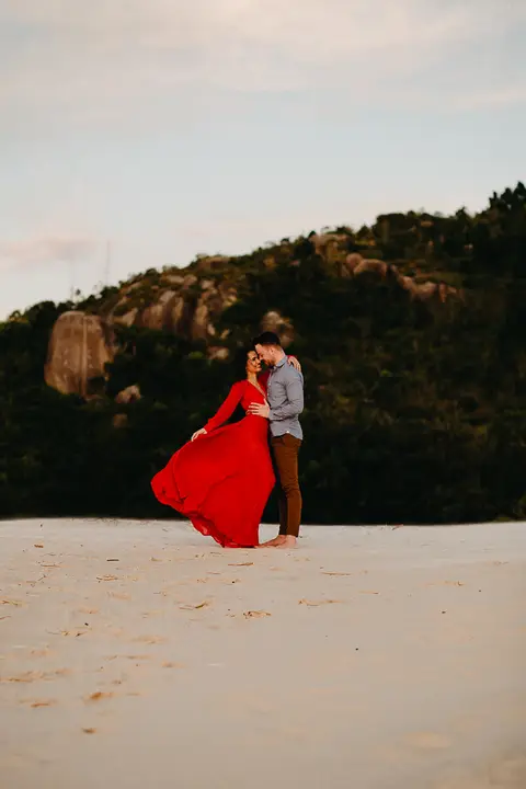 ensaio-pre-casamento-dunas-da-joaquina-florianopolis-isabela'
