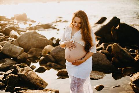 ensaio-gestante-praia-da-armacao-florianopolis-jessica'