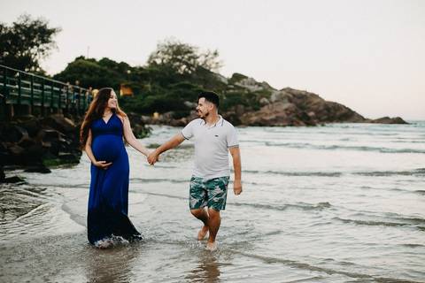 ensaio-gestante-praia-da-armacao-florianopolis-jessica'