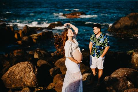 ensaio-gestante-praia-da-armacao-florianopolis-jessica'