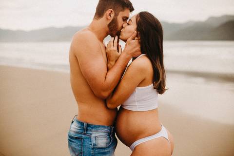 ensaio-gestante-praia-do-sonho-palhoca-larissa'