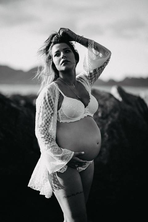 ensaio-gestante-praia-da-armacao-florianopolis-paula'