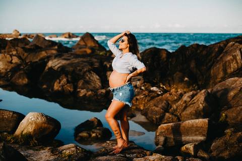 ensaio-gestante-praia-da-armacao-florianopolis-paula'