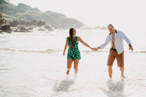 ensaio-pre-casamento-praia-da-armacao-florianopolis-bruna'