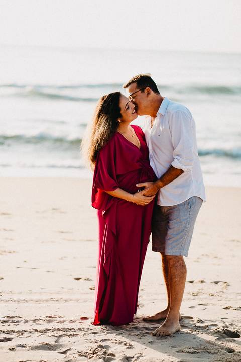 ensaio-gestante-praia-canto-do-morcego-itajai-vanessa'