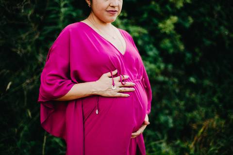 ensaio-gestante-praia-canto-do-morcego-itajai-vanessa'