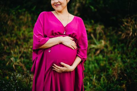 ensaio-gestante-praia-canto-do-morcego-itajai-vanessa'