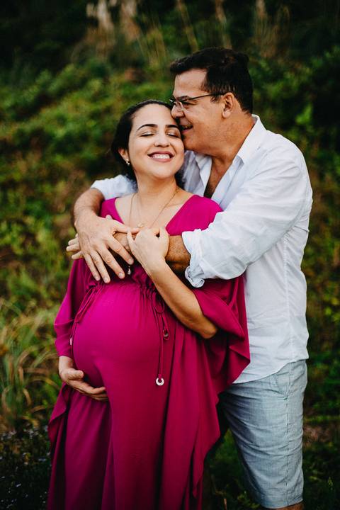 ensaio-gestante-praia-canto-do-morcego-itajai-vanessa'