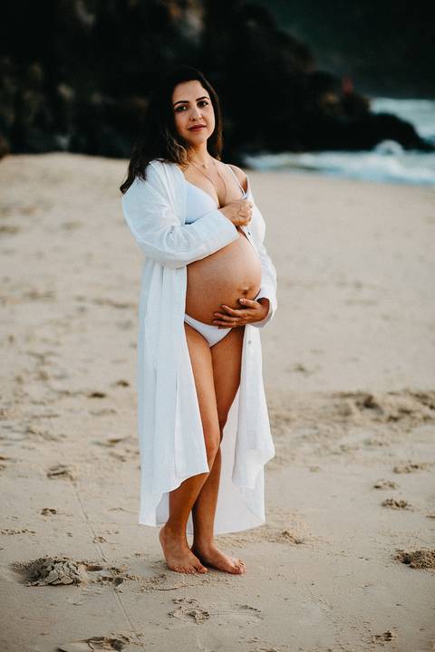 ensaio-gestante-praia-canto-do-morcego-itajai-vanessa'