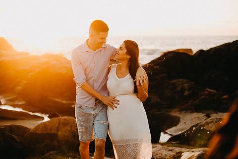 ensaio_gestante_larissa_florianopolis_praia_da_armacao '