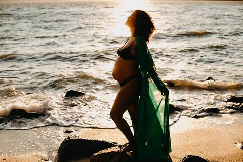 ensaio_gestante_ponta_do_sambaqui_a_espera_do_dante_raisa_mello_fotografia '