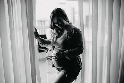 ensaio-gestante-em-casa-balneario-camboriu-karina-rael'