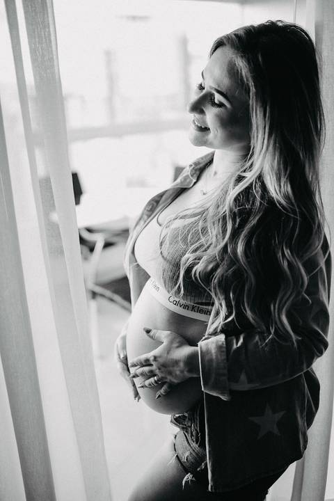 ensaio-gestante-em-casa-balneario-camboriu-karina-rael'