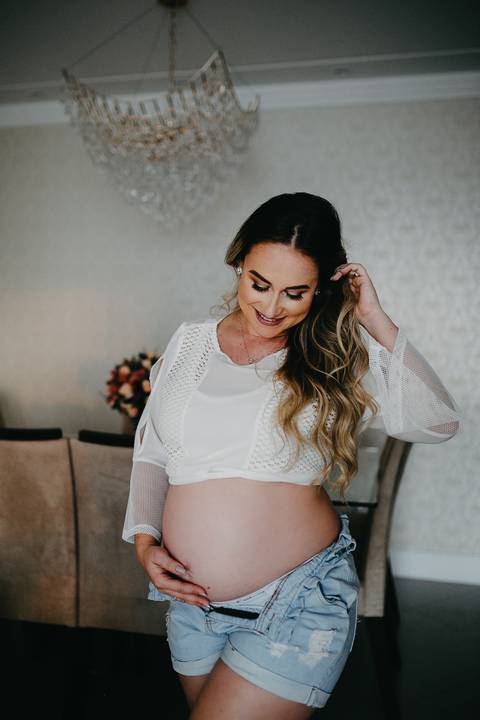 ensaio-gestante-em-casa-balneario-camboriu-karina-rael'