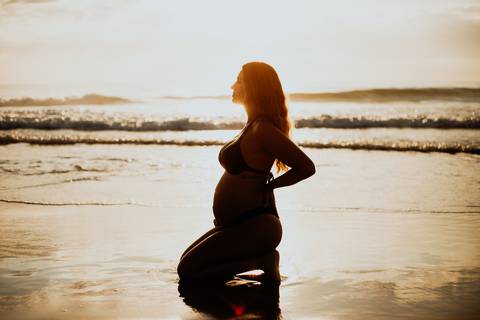 ensaio_gestante_itajai_praia_brava_nicole_a_espera_da_martina'