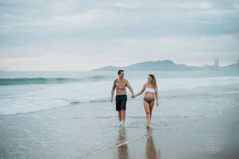 ensaio_gestante_itajai_praia_brava_nicole_a_espera_da_martina'