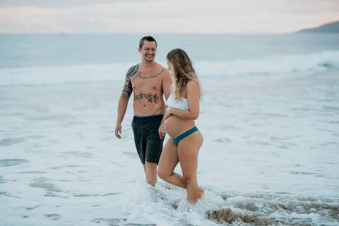 ensaio_gestante_itajai_praia_brava_nicole_a_espera_da_martina'