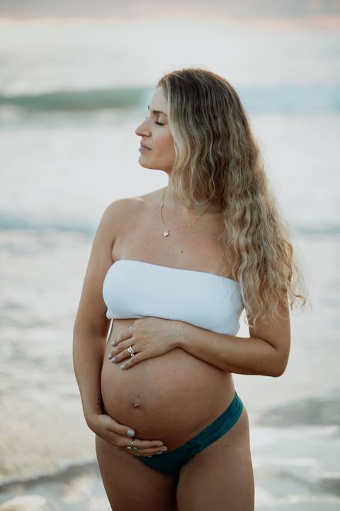 ensaio_gestante_itajai_praia_brava_nicole_a_espera_da_martina'
