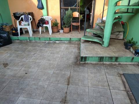 '