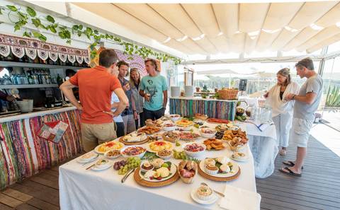 magic cactus praia vieirinha alentejo evento casamento'