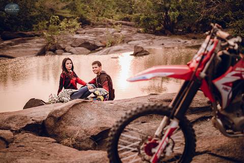 Ensaio MotoCross nas pedras'