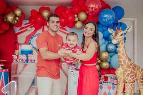 festa_infantil_aniversario_1_ano_2_anos_primeira_volta_ao_sol_stitch_circo_decoracao_de_festa_maternidade_diversao_kids_sambalele_salao_de_festas_villa_vetri_vivace_volta_redonda_giselle_gomes_fotografia'