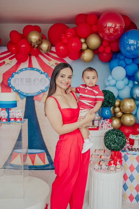 festa_infantil_aniversario_1_ano_2_anos_primeira_volta_ao_sol_stitch_circo_decoracao_de_festa_maternidade_diversao_kids_sambalele_salao_de_festas_villa_vetri_vivace_volta_redonda_giselle_gomes_fotografia'