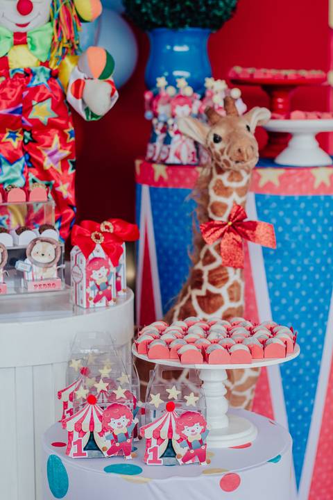 festa_infantil_aniversario_1_ano_2_anos_primeira_volta_ao_sol_stitch_circo_decoracao_de_festa_maternidade_diversao_kids_sambalele_salao_de_festas_villa_vetri_vivace_volta_redonda_giselle_gomes_fotografia'