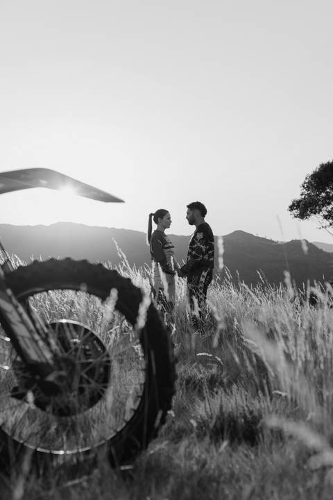 Sessão fotográfica de grávida no exterior'