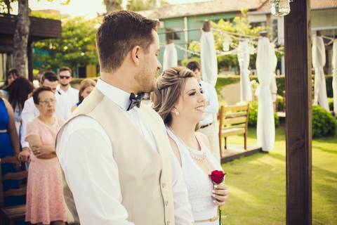 casamento de dia na praia em bombinhas'