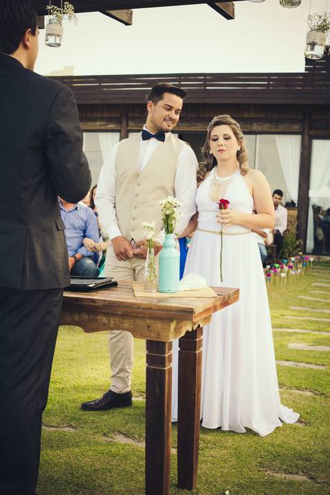 casamento de dia na praia em bombinhas ao por do sol'