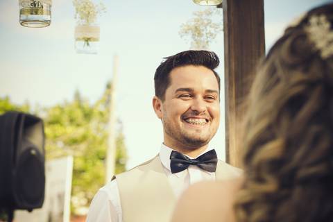casamento de dia na praia em bombinhas ao por do sol'