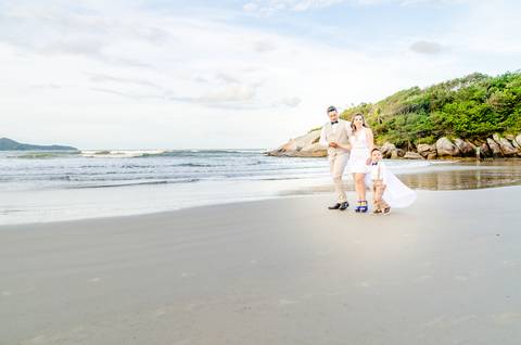 intervalo casamento de dia no restaurante casa da praia em bombinhas ao por do sol'
