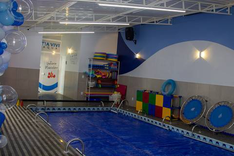 Vista da entrada do espaço Tia Vivi Aqua'