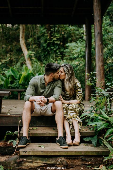 ensaio de casal praia vermelha rio de janeiro rj  bruna guerson urca paisagem verde'